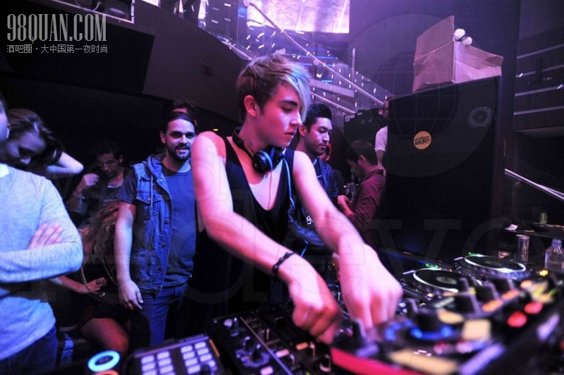 DJ DANNY AVILA