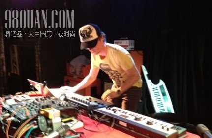 Bang!n电音科学家KayTV