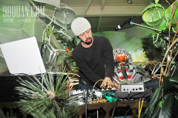RED BOX PROJECT The Live Session w/Kuniyuki (Mule Musiq)