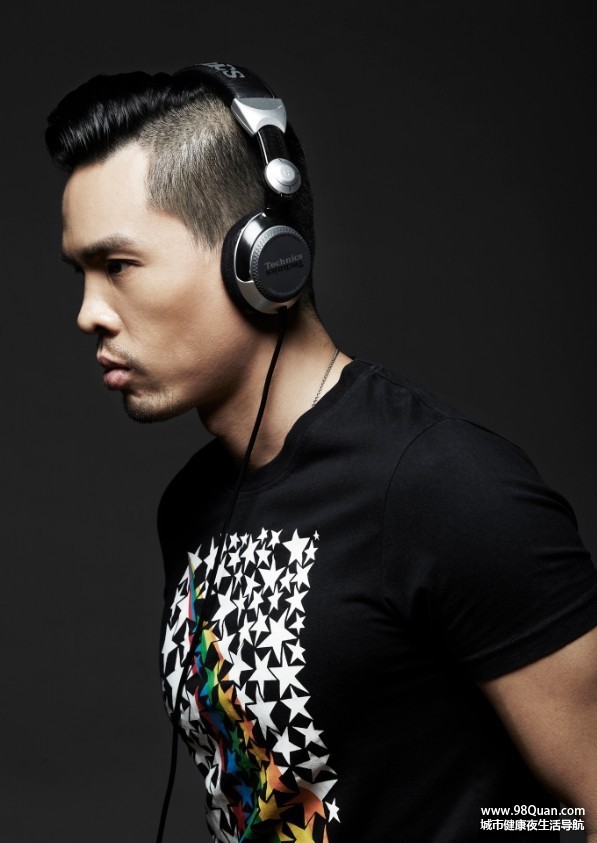 亚洲顶尖DJ LOUIS T加盟PAPA 月度大趴警察派对