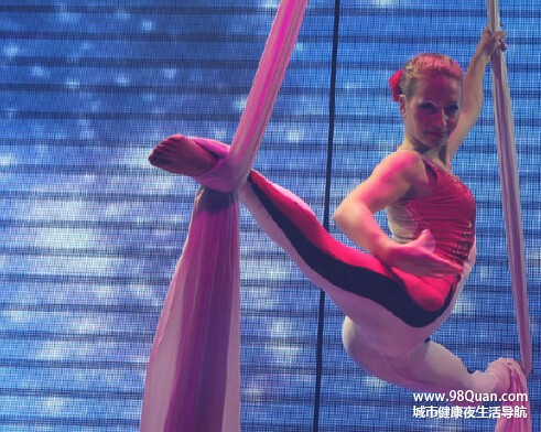 The Rings Dance