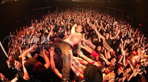 DJ STEVE AOKI