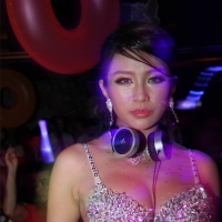 广西连锁酒吧，现招乐器歌手一名