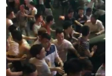 长沙某夜店因泊车位与同行发生纠纷，致双方引发惨烈斗殴